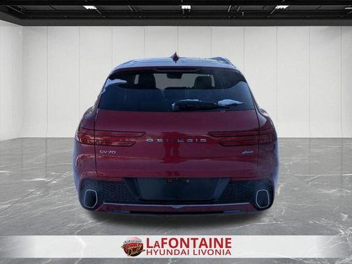 2022 Genesis GV70 2.5T