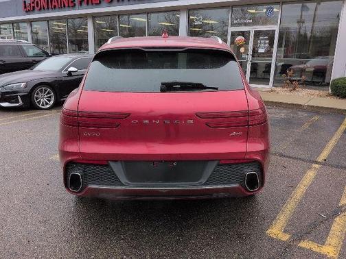 2022 Genesis GV70 2.5T