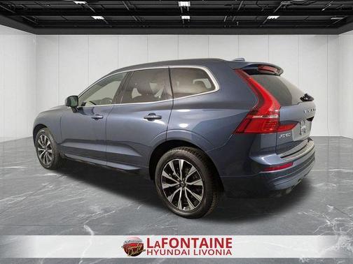 2023 Volvo XC60 B5 Core