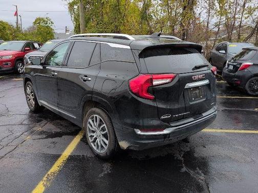 2023 GMC Terrain Denali