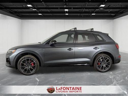 Daytona Gray Pearl Effect 2025 Audi SQ5 3.0T Premium Plus