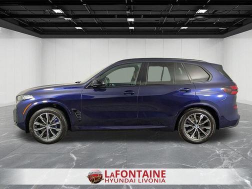 2024 BMW X5 M60i
