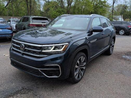 Tourmaline Blue Metallic 2023 Volkswagen Atlas Cross Sport 3.6L V6 SEL Premium R-Line