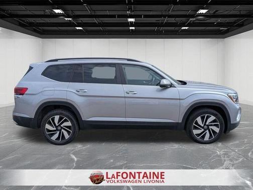 2025 Volkswagen Atlas 2.0T SE