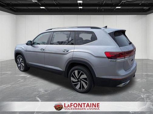 2025 Volkswagen Atlas 2.0T SE