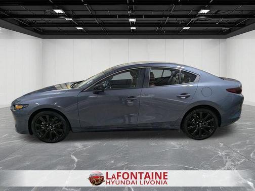 2025 Mazda Mazda3 2.5 S Carbon Edition