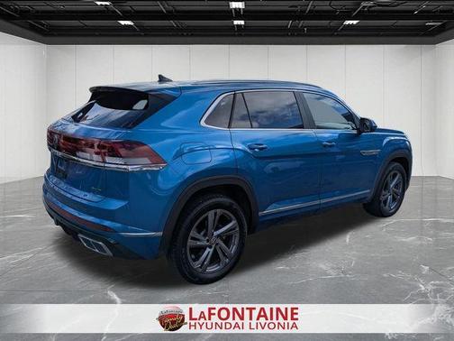 2024 Volkswagen Atlas Cross Sport 2.0T SEL R-Line
