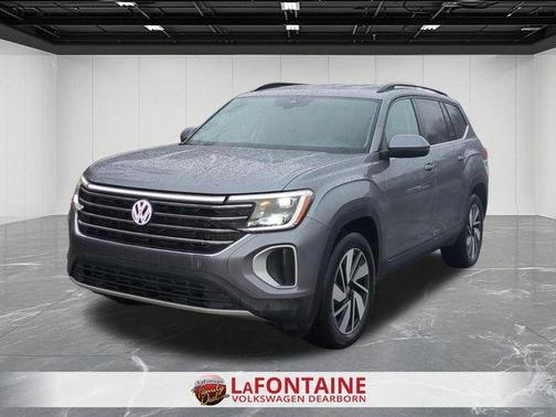 Platinum Gray Metallic 2025 Volkswagen Atlas 2.0T SE