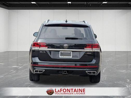 Deep Black Pearl Effect 2021 Volkswagen Atlas 3.6 V6 SEL R-Line