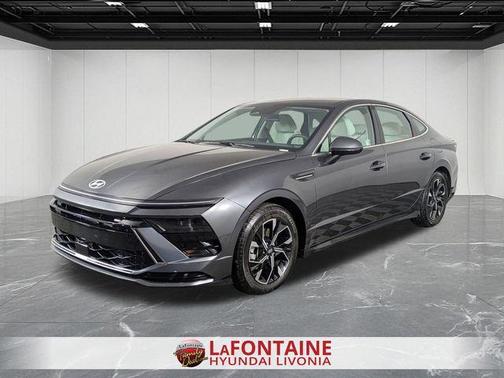 2025 Hyundai SONATA SEL