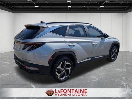 Shimmering Silver 2023 Hyundai TUCSON SEL