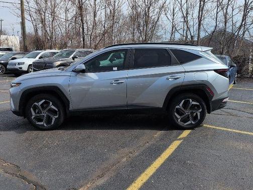 Shimmering Silver 2023 Hyundai TUCSON SEL