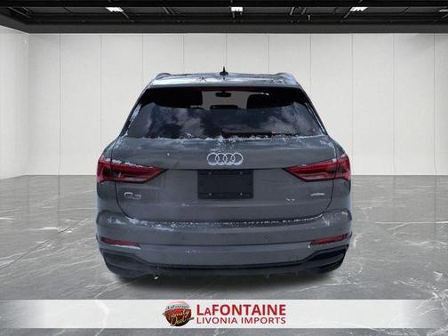 2025 Audi Q3 45 S line Premium