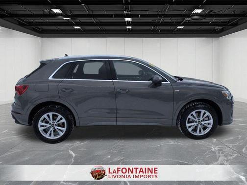 2025 Audi Q3 45 S line Premium