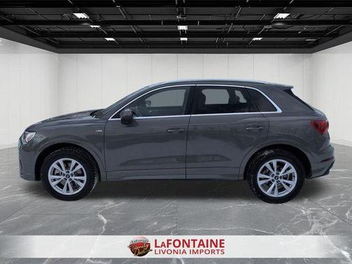 2025 Audi Q3 45 S line Premium