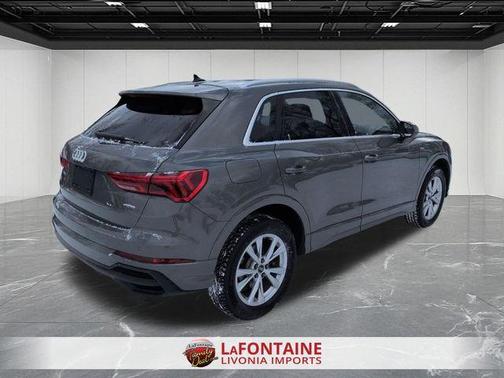 2025 Audi Q3 45 S line Premium