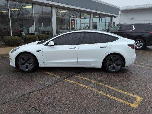 2023 Tesla Model 3 Long Range