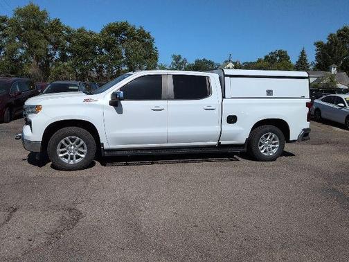 Summit White 2023 Chevrolet Silverado 1500 LT