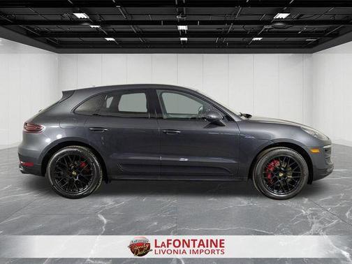 2017 Porsche Macan GTS