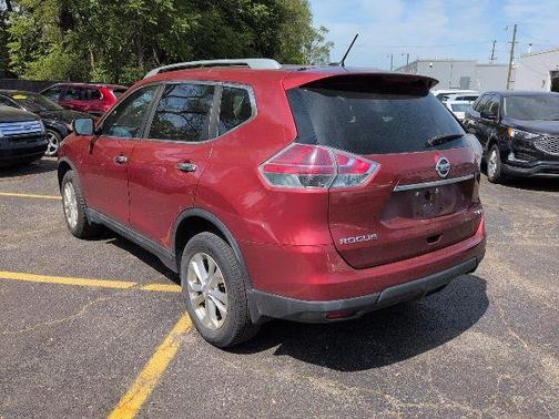 Cayenne Red 2016 Nissan Rogue SV