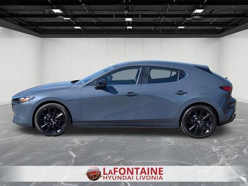 2025 Mazda Mazda3 Carbon Edition