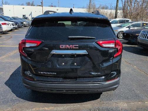 Ebony Twilight Metallic 2023 GMC Terrain SLE