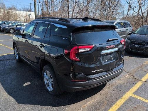 Ebony Twilight Metallic 2023 GMC Terrain SLE