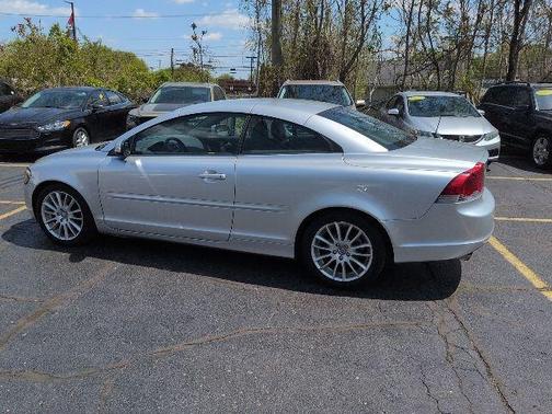 Silver 2008 Volvo C70 T5