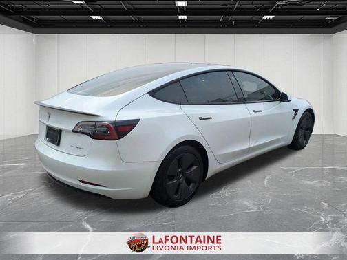 White 2021 Tesla Model 3 Long Range