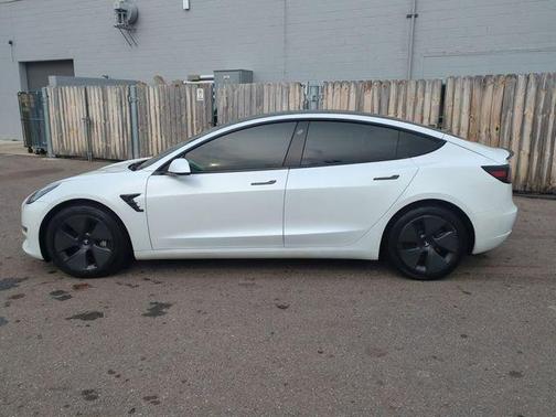 White 2021 Tesla Model 3 Long Range