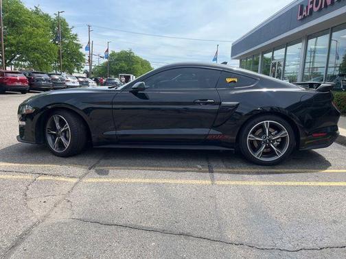 Shadow Black 2022 Ford Mustang GT Premium
