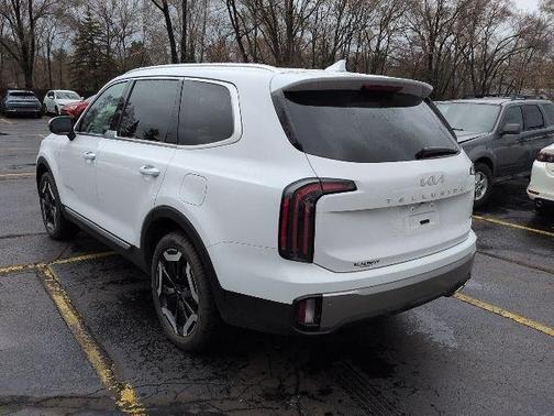 2025 Kia Telluride EX