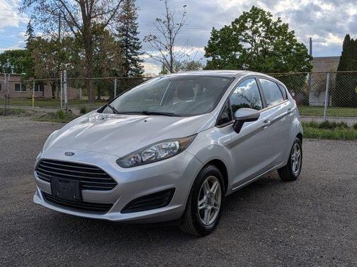 Ingot Silver 2018 Ford Fiesta SE