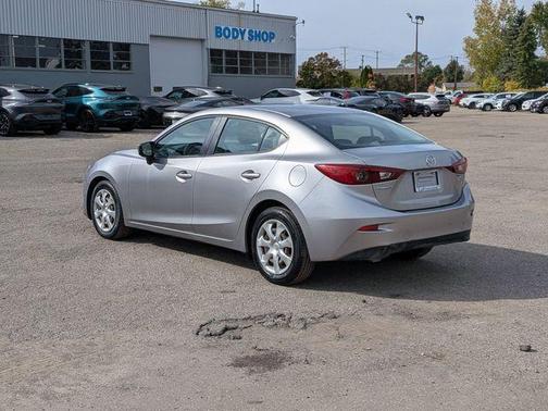 2015 Mazda Mazda3 i Sport