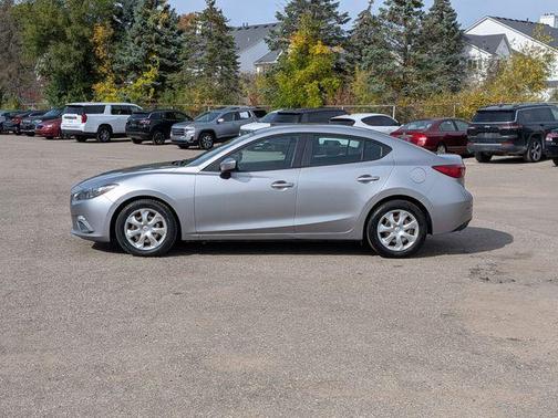 2015 Mazda Mazda3 i Sport