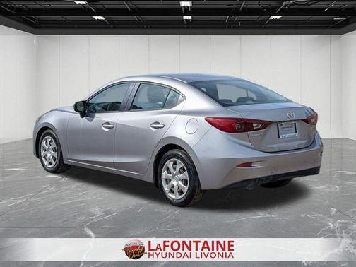 2015 Mazda Mazda3 i Sport