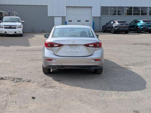 2015 Mazda Mazda3 i Sport