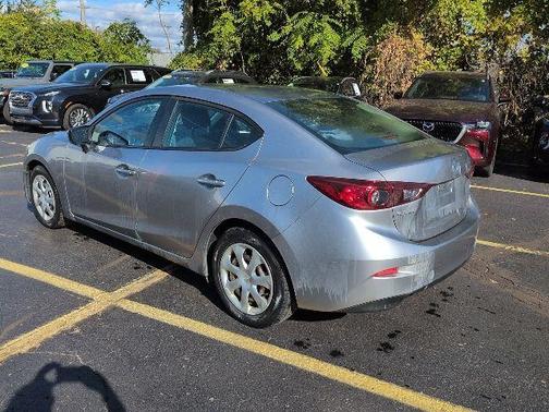 2015 Mazda Mazda3 i Sport