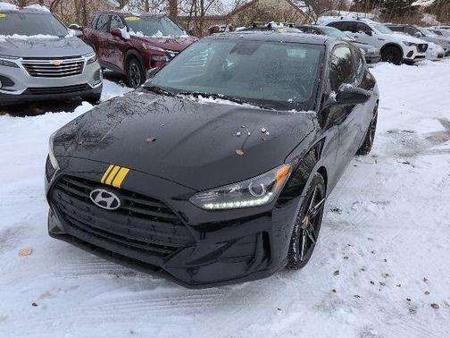 2020 Hyundai Veloster 2.0 Premium