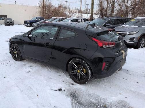 2020 Hyundai Veloster 2.0 Premium