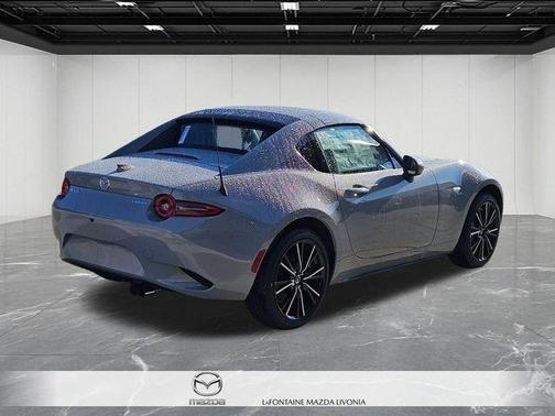 Metallic 2026 Mazda MX-5 Miata GRAND TOURING