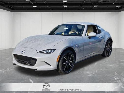 Metallic 2026 Mazda MX-5 Miata GRAND TOURING