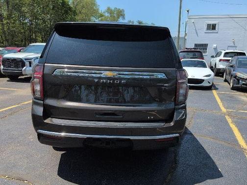 Graywood Metallic 2021 Chevrolet Tahoe LT