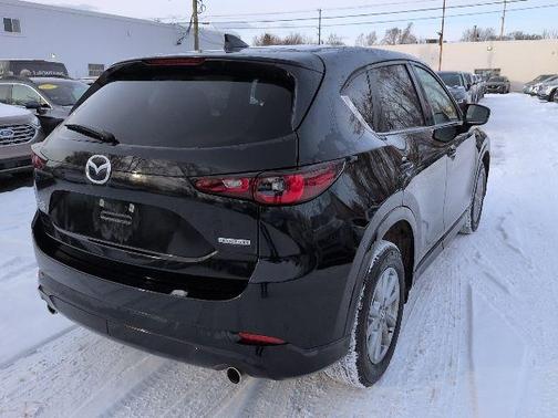 2025 Mazda CX-5 2.5 S Select Package