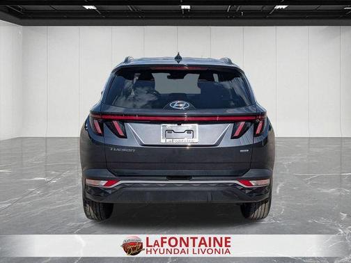 Gray 2023 Hyundai TUCSON SEL