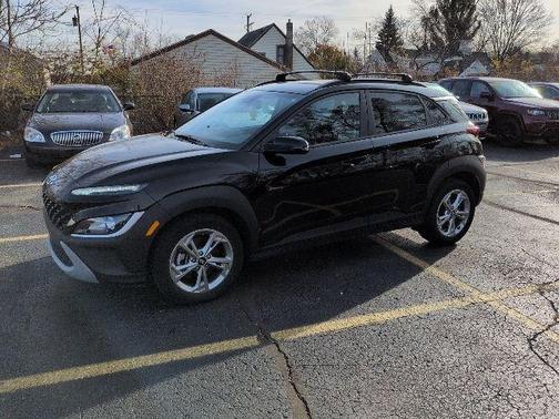 2023 Hyundai KONA SEL