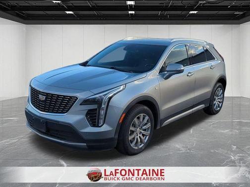 2023 Cadillac XT4 Premium Luxury