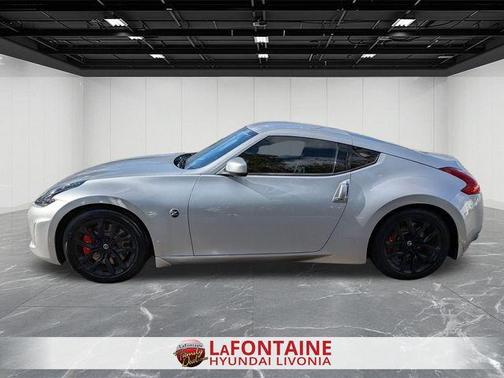 2014 Nissan 370Z Base