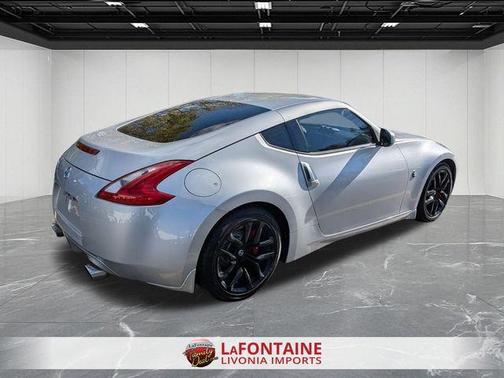 2014 Nissan 370Z Base