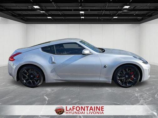 2014 Nissan 370Z Base